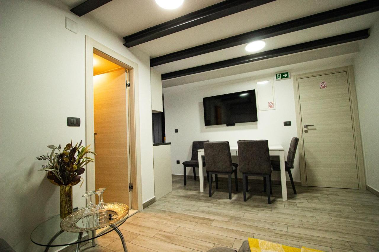 Kuca Sladoleda Hotel Biograd Na Moru Ngoại thất bức ảnh